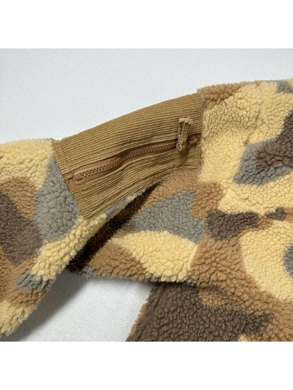 A Beautiful Soul Women’s Tan Brown Camo Sherpa Plus Size C 3x
